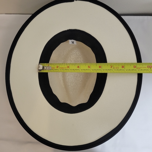 New Beautiful Embroidered Hat - Picture 7 of 14